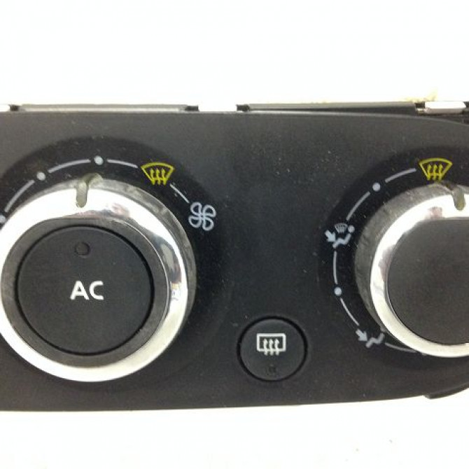 Commande de chauffage occasion RENAULT CLIO IV Phase 1 07-2012->... 275107353R 2