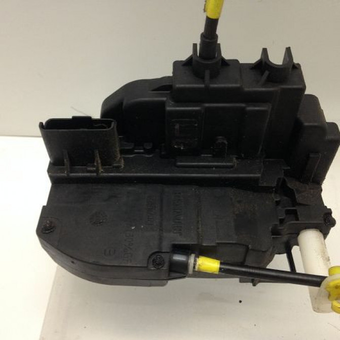 Serrure porte avg occasion NISSAN MICRA III Phase 2 11-2005->11-2007 1.2i 80ch 80501BG10A 2