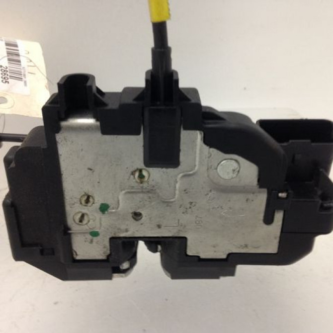 Serrure porte avg occasion NISSAN MICRA III Phase 2 11-2005->11-2007 1.2i 80ch 80501BG10A 3