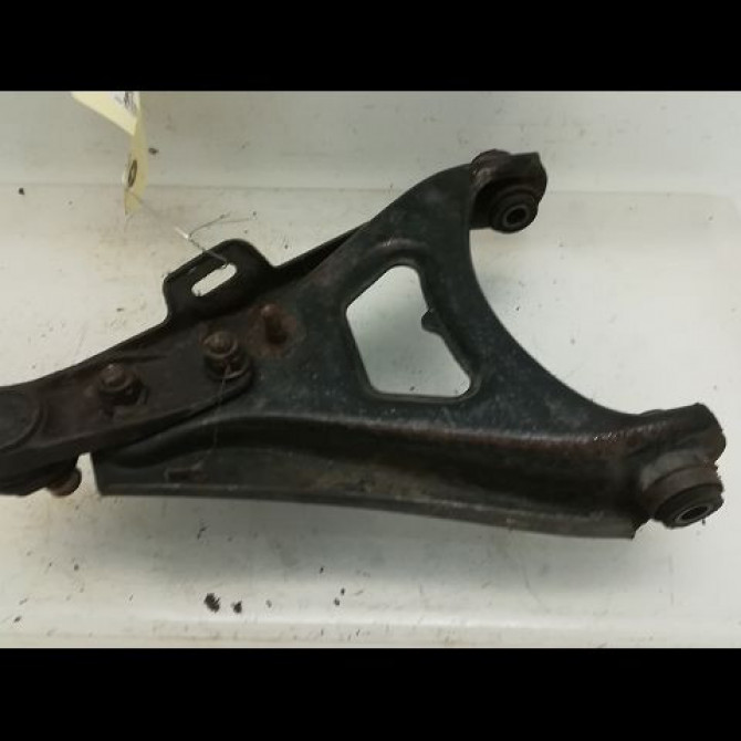 Triangle inf avg occasion RENAULT EXPRESS Phase 1 11-1985->09-1994 7700783455 2