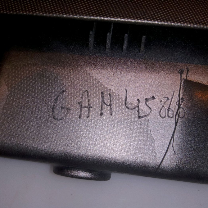 Commande leve-glace porte arrière gauche occasion HYUNDAI GETZ Phase 1 09-2002->11-2005 1.5 CRDI 935801C010XH 4