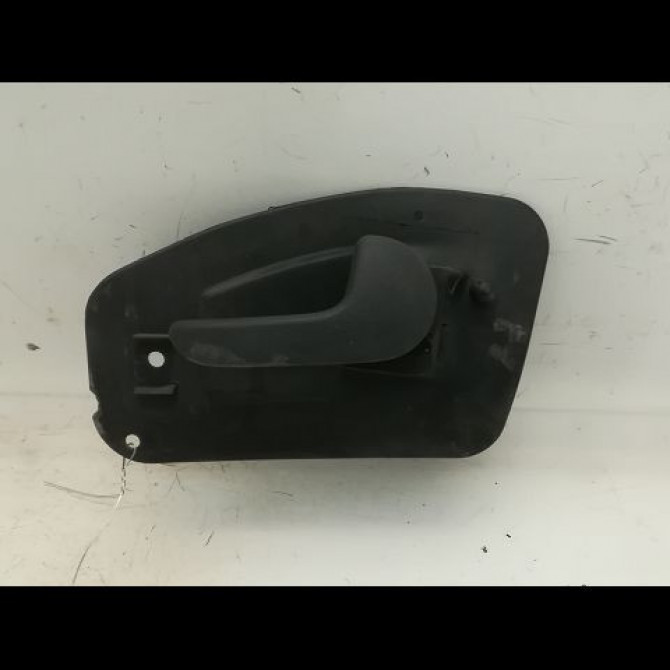 Poignee int porte ard occasion OPEL CORSA III Phase 1 10-2000->08-2003 1.4i 16v 13104276 1