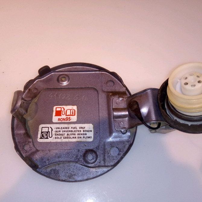 Volet de trappe carburant occasion NISSAN PIXO Phase 1 05-2009->... 1.0i 12v 68ch 2