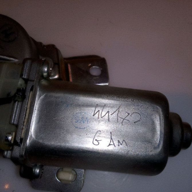 Moteur essuie-glace arrière occasion NISSAN PIXO Phase 1 05-2009->... 1.0i 12v 68ch 3