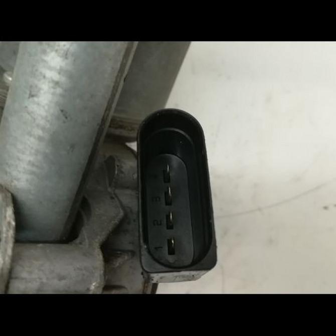 Moteur essuie-glace avant occasion OPEL CORSA IV Phase 1 09-2006->12-2010 1.3 CDTI 75ch 13182340 2