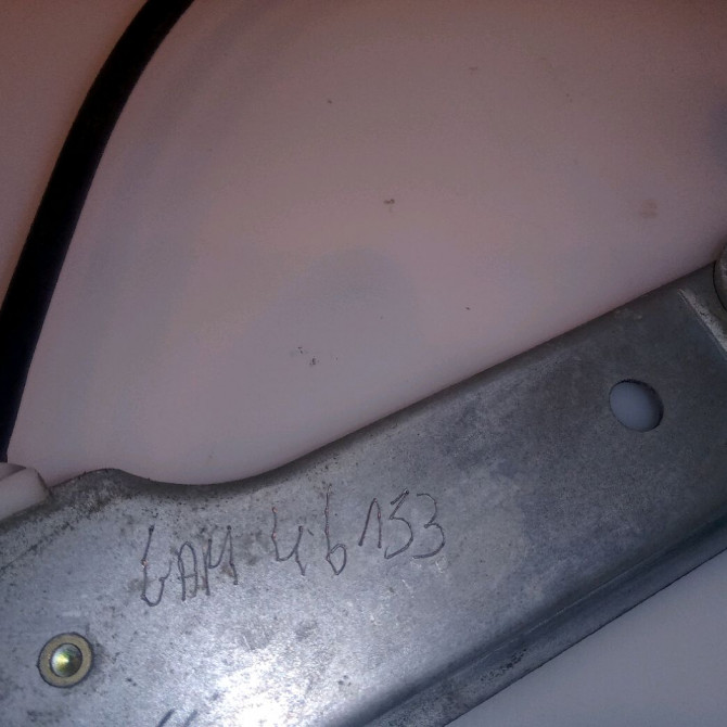 Mecanisme + moteur lève-glace avant droit occasion FORD FIESTA V Phase 1 09-2002->10-2005 1.4 TDCI 1567722 3