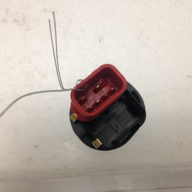 Commande lève-glace porte avant droite occasion FORD FIESTA V Phase 1 09-2002->10-2005 1.4i 2