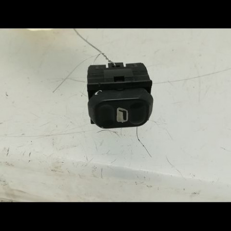 Commande lève-glace porte avant droite occasion CITROEN BERLINGO I Phase 2 11-2002->10-2010 6552Z7