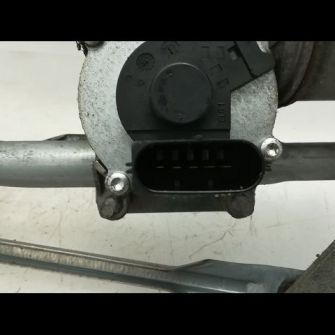 Moteur essuie-glace avant occasion FORD FIESTA V Phase 2 10-2005->10-2008 1.3i 1740714 3