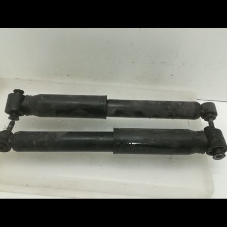 Amortisseur arrière droit occasion RENAULT SCENIC II Phase 1 03-2004->09-2006 1.5 DCI 100ch 8200415734