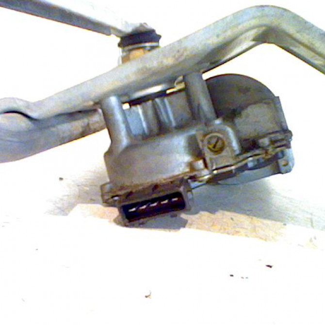 Moteur essuie-glace avant occasion FORD FIESTA IV Phase 2 09-1999->09-2002 1.3i 96FB17B571DA 2