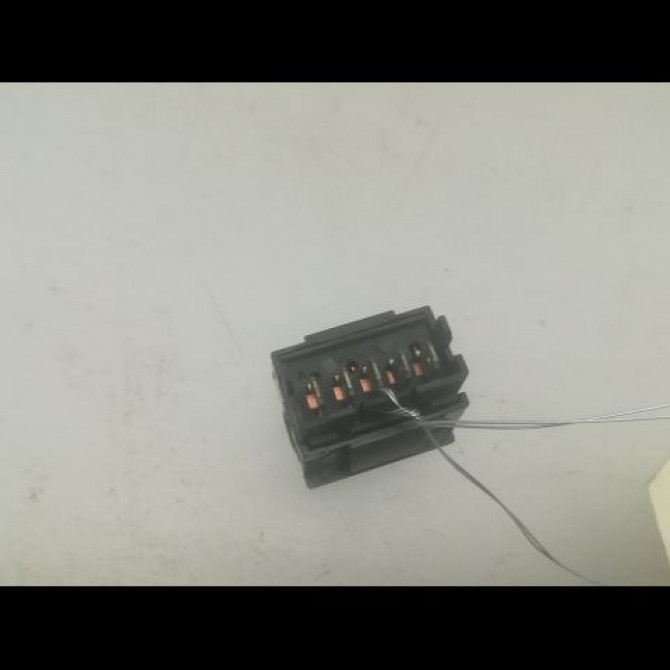 Commande lève-glace porte avant droite occasion CITROEN XSARA Phase 2 09-2000->12-2005 2.0 HDi 90ch 6552Z7 2