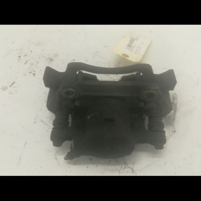 Etrier de frein avant droit occasion MERCEDES CLASSE A I Phase 2 03-2001->09-2004 A 170 CDI 1684200383 2