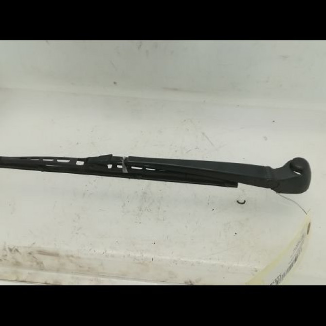 Bras essuie-glace arrière occasion AUDI A3 I Phase 1 09-1996->10-2000 8D9955407A 1