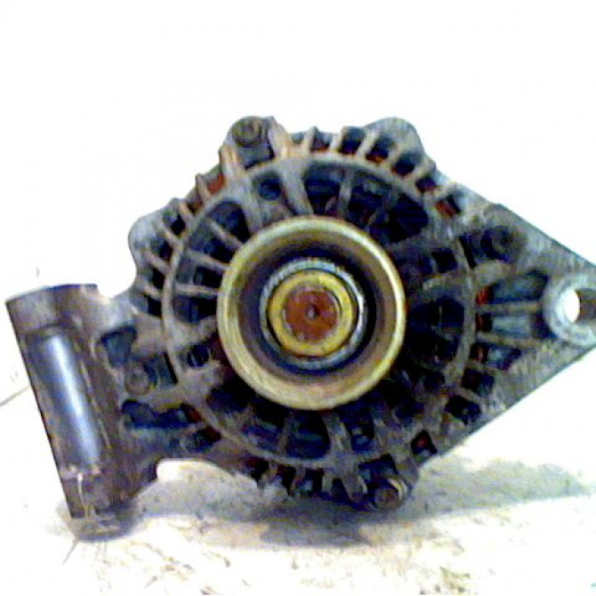 Alternateur occasion FORD FIESTA V Phase 1 09-2002->10-2005 1.4i A005TA7792 1