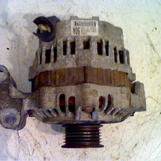 Alternateur occasion FORD FIESTA V Phase 1 09-2002->10-2005 1.4i A005TA7792 2