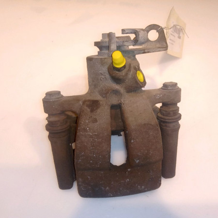 Etrier de frein avant droit occasion RENAULT SCENIC II Phase 1 03-2004->09-2006 1.9 DCI 120ch 7701207686