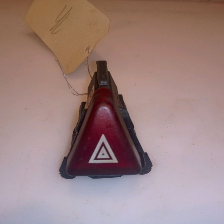 Bouton de warning occasion  16882067107C45