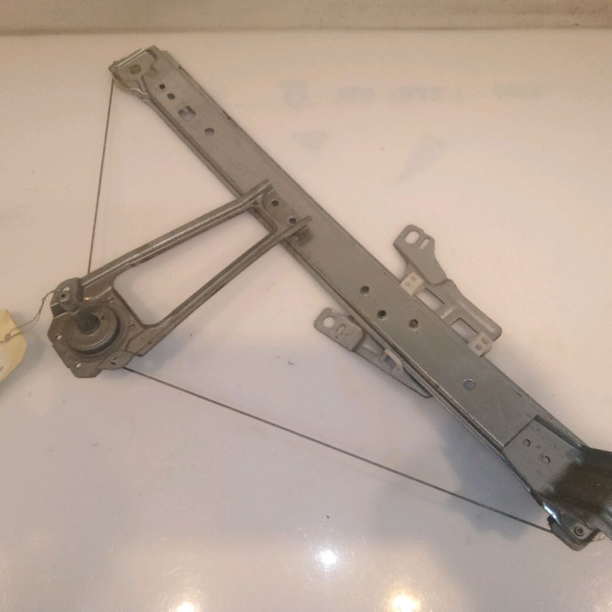 Mecanisme leve-glace arrière droit occasion  1687301046 2