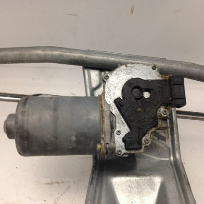 Moteur essuie-glace avant occasion FORD FIESTA IV Phase 1 09-1995->09-1999 1.3i 1008772 2