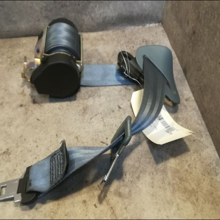 Ceinture arrière droite occasion RENAULT SCENIC I Phase 1 09-1996->08-1999 1.6i 90ch 7700422293