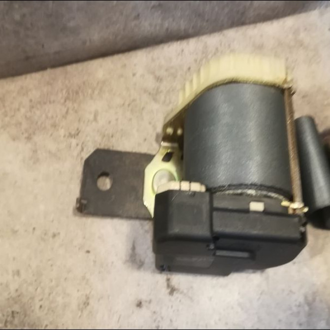 Ceinture avant droite occasion RENAULT SCENIC I Phase 1 09-1996->08-1999 1.6i 90ch 7700422317 2