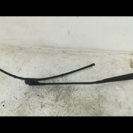Bras essuie-glace avant droit occasion PEUGEOT 407 Phase 1 04-2004->07-2008 2.0 HDI 136ch 6429X4