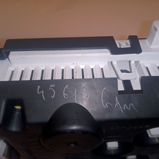 Compteur occasion RENAULT MODUS Phase 1 09-2004->12-2007 1.5 DCI 80ch 8200617794 3