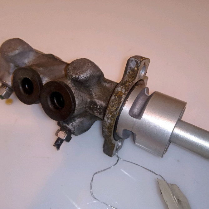 Maitre cylindre occasion RENAULT KANGOO I Phase 2 03-2003->06-2010 1.5 DCI 85ch 7701207198 1