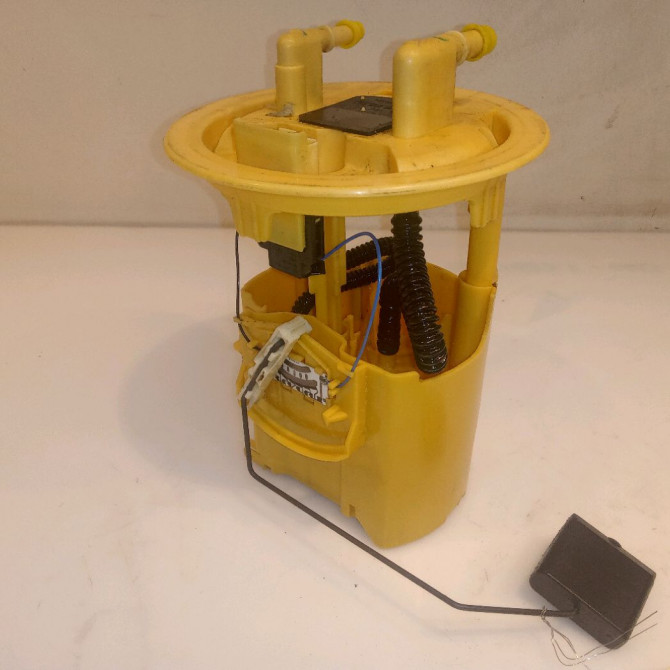 Pompe à carburant immergée occasion CITROEN C3 I Phase 2 10-2005->12-2010 1.4 HDi 70ch 1