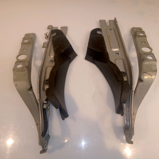 Compas d capot occasion PEUGEOT 407 Phase 1 04-2004->07-2008 1.6 HDI 16v 791277 2