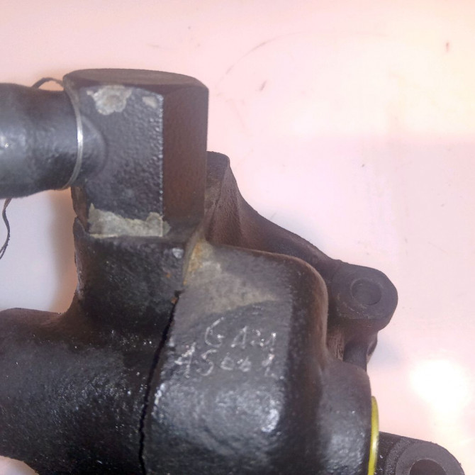 Pompe direction assistee occasion FORD FIESTA V Phase 1 09-2002->10-2005 1.4i 1666077 5