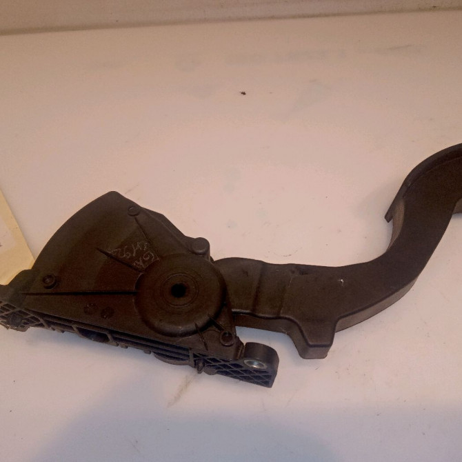 Potentiometre accelerateur occasion VOLVO C30 Phase 1 04-1995->04-1999 1.6 D 115ch 2