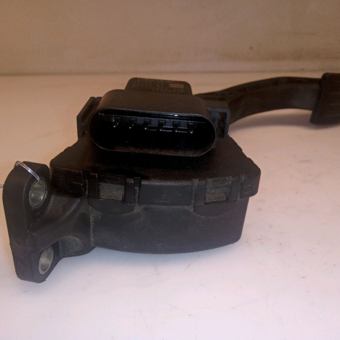 Potentiometre accelerateur occasion VOLVO C30 Phase 1 04-1995->04-1999 1.6 D 115ch 3