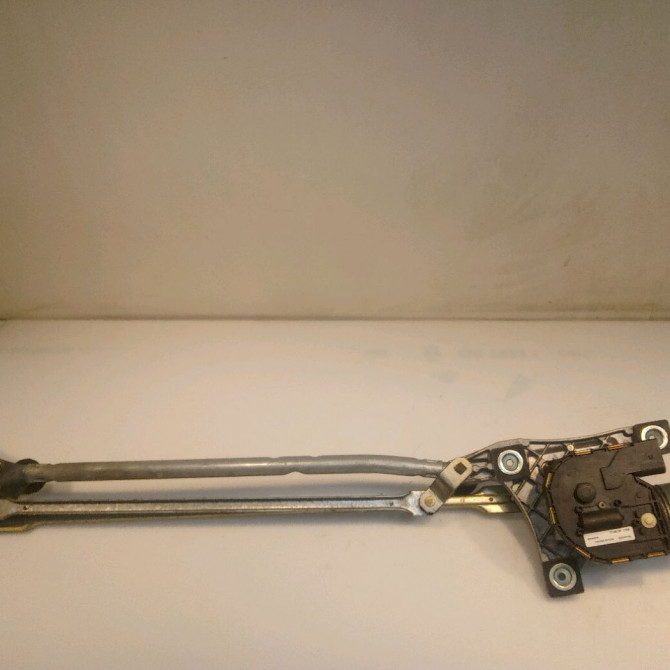 Moteur essuie-glace avant occasion VOLVO C30 Phase 1 04-1995->04-1999 1.6 D 115ch 31253518 1