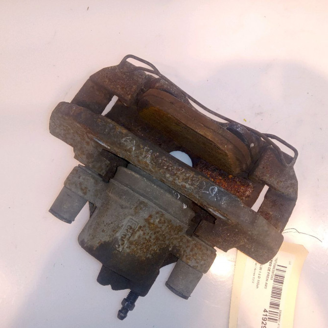 Etrier de frein avant gauche occasion VOLVO C30 Phase 1 04-1995->04-1999 1.6 D 115ch 36000731 2