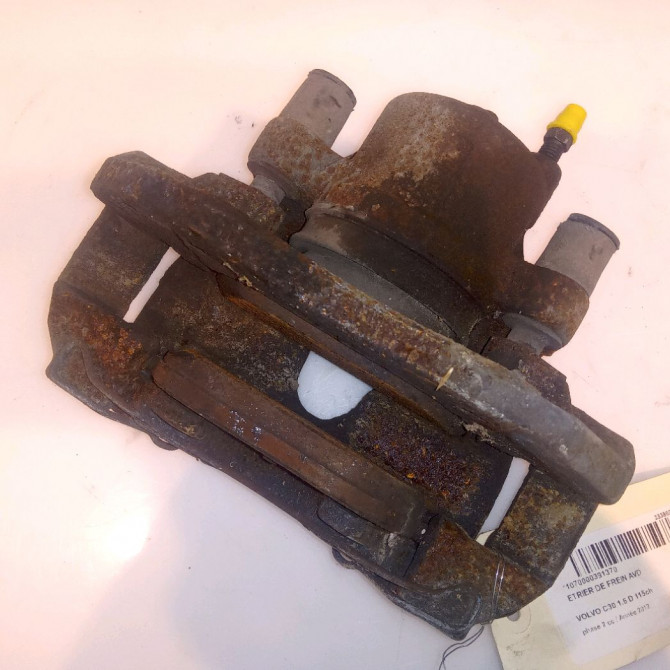 Etrier de frein avant droit occasion VOLVO C30 Phase 1 04-1995->04-1999 1.6 D 115ch 36000704 2