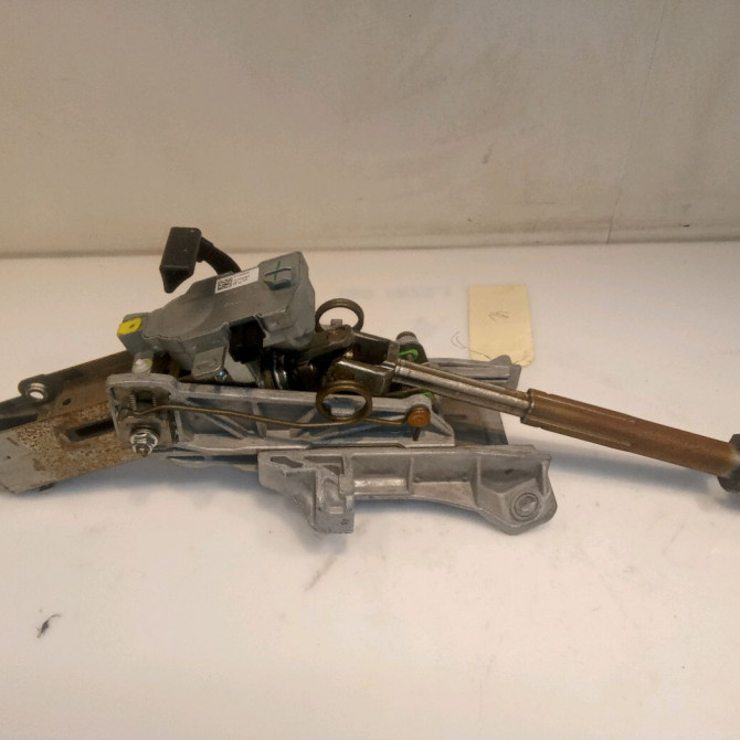 Colonne de direction non assistee occasion VOLVO C30 Phase 1 04-1995->04-1999 1.6 D 115ch 31340143 1