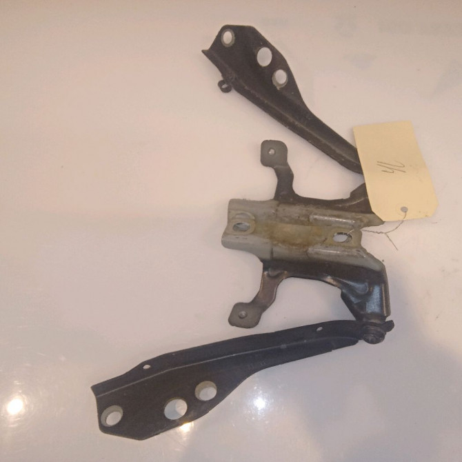 Compas d capot occasion VOLVO C30 Phase 1 04-1995->04-1999 1.6 D 115ch 30753598 2