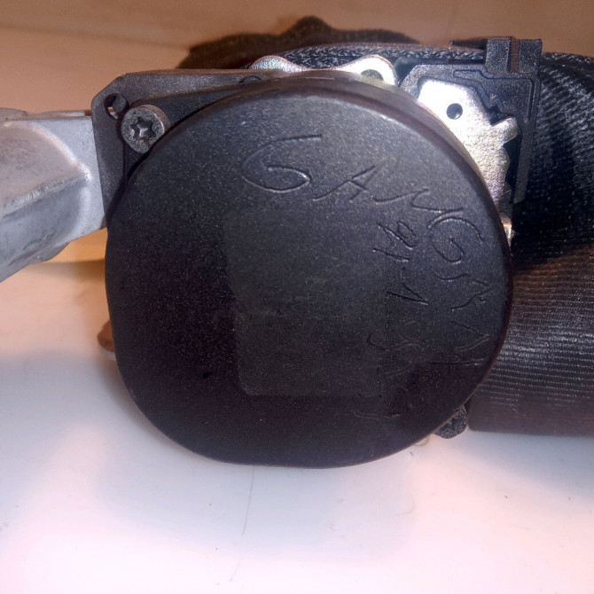 Ceinture arrière gauche occasion VOLVO C30 Phase 1 04-1995->04-1999 1.6 D 115ch 30642226 3