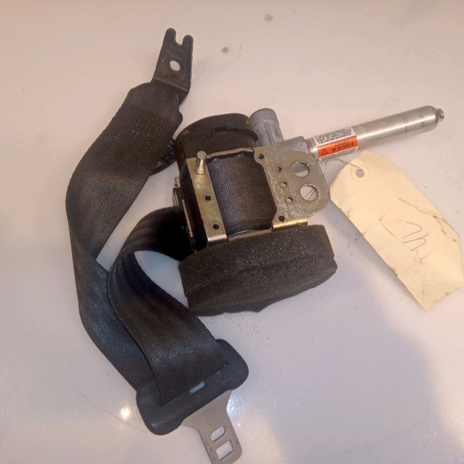 Ceinture arrière droite occasion VOLVO C30 Phase 1 04-1995->04-1999 1.6 D 115ch 30642227 2