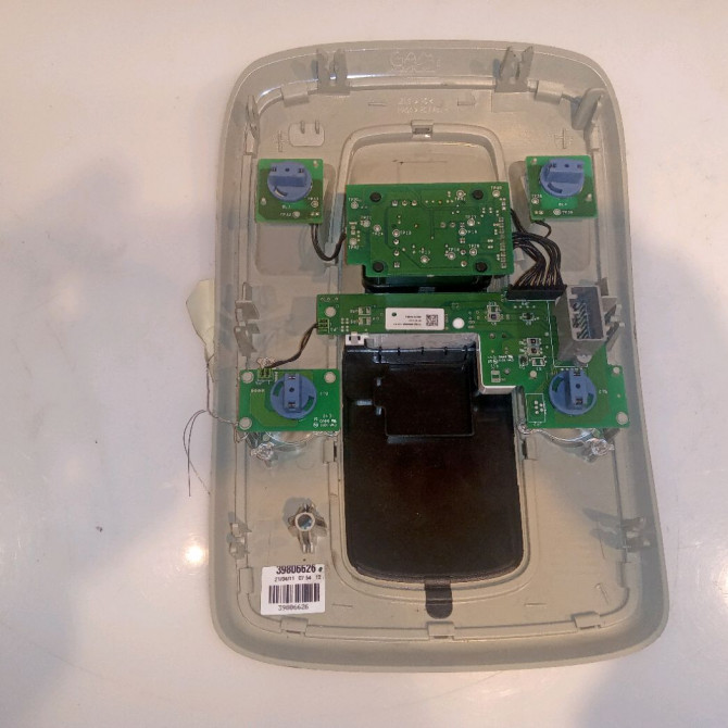 Plafonnier occasion VOLVO C30 Phase 1 04-1995->04-1999 1.6 D 115ch 30754443 2