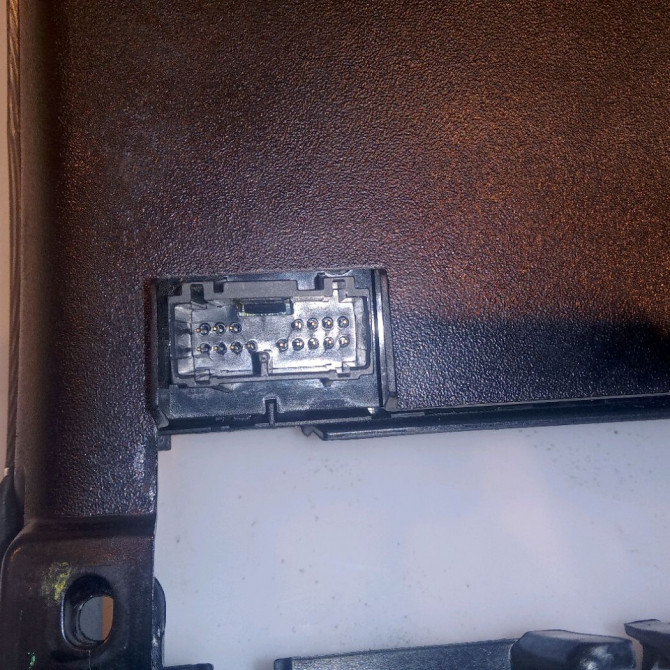 Commande de chauffage occasion VOLVO C30 Phase 1 04-1995->04-1999 1.6 D 115ch 31350135 4