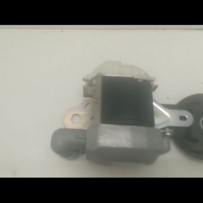 Ceinture avant gauche occasion PEUGEOT 107 Phase 2 01-2009->01-2012 1.0i 12v 8974LN 2