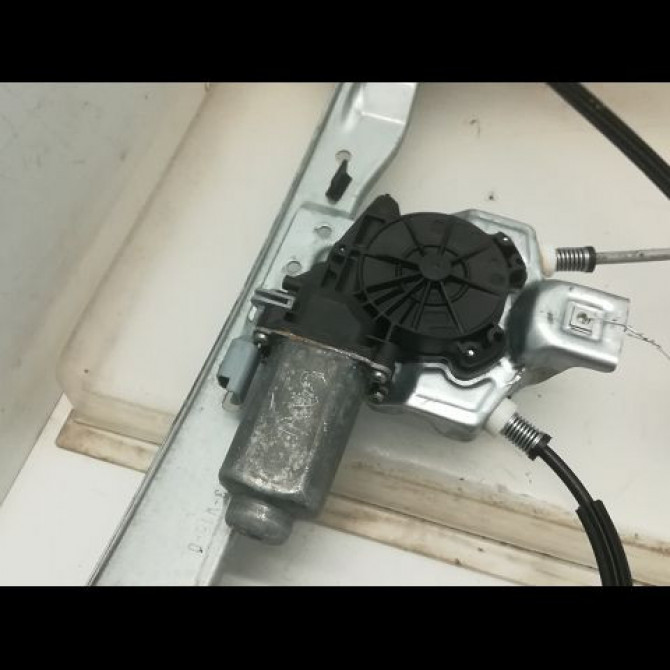 Mecanisme + moteur lève-glace avant droit occasion CITROEN DS3 Phase 1 11-2009->03-2014 1.6 HDI 90ch 9222FV 2