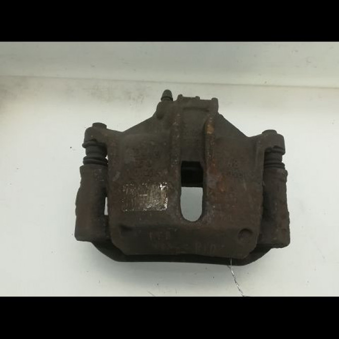 Etrier de frein avant droit occasion PEUGEOT 206 Phase 1 09-1998->03-2009 1.9 D 441050 1