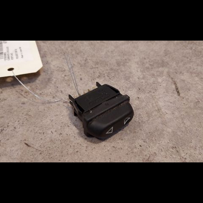 Commande lève-glace porte avant droite occasion PEUGEOT 306 Phase 1 09-1994->03-1997 1.6i 1