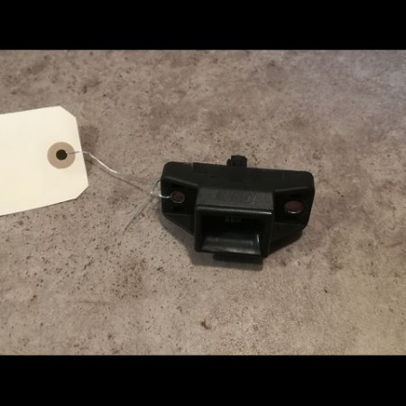 Serrure hayon occasion RENAULT CLIO II Phase 1 03-1998->06-2001 1.4 16v 7700838546