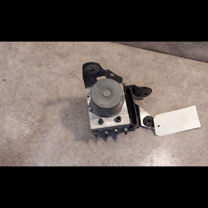 Unité hydraulique ABS occasion RENAULT MEGANE II Phase 2 01-2006->06-2009 1.5 DCI 105ch 7701063867 2