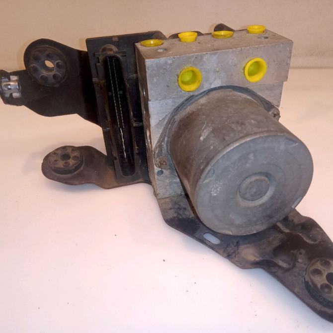 Unité hydraulique ABS occasion RENAULT MEGANE II Phase 2 01-2006->06-2009 1.9 DCI 130ch 7701063867 3